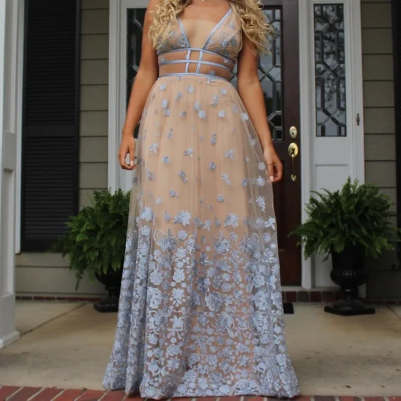 GG Collection Formal Dress - Picture 1 of 5